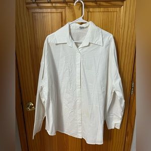STORETS oversized button down white long sleeve shirt. Size S/M.
